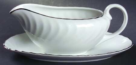 Estate Gravy Boat & Underplate/Relish by Norleans