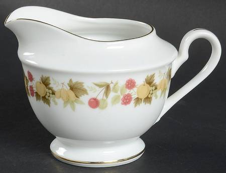 Harvest Song Creamer