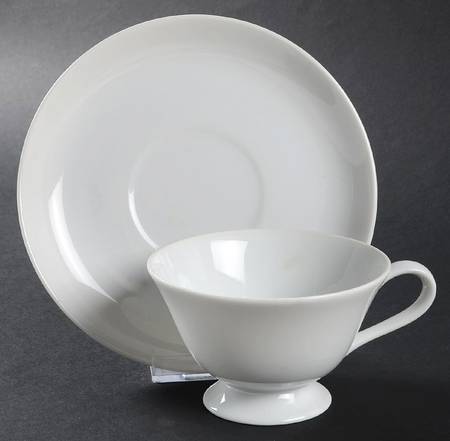Lisa Footed Cup & Saucer Set