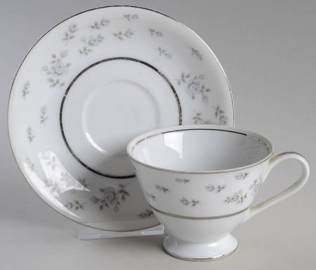 Lorient Footed Cup & Saucer Set