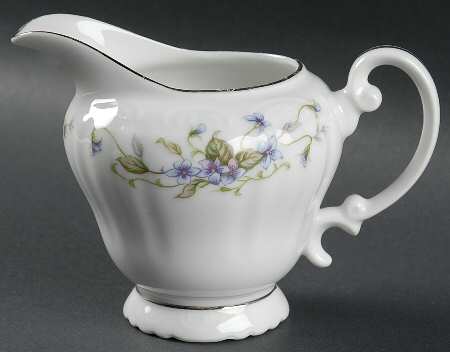 Lovelace Creamer