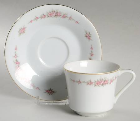 Marie Flat Cup & Saucer Set