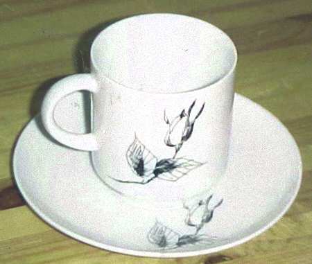 Midnight Rose Flat Cup & Saucer Set