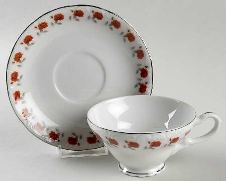 Rose Garland Footed Cup & Saucer Set