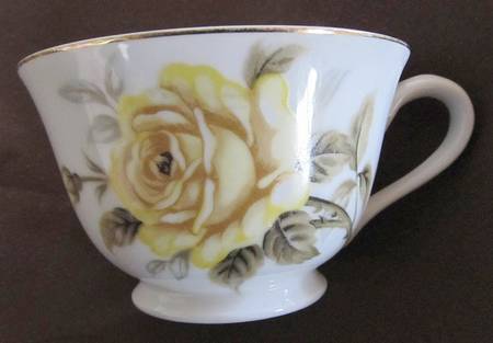 Talisman Footed Cup