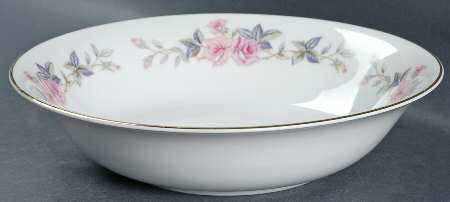 Trellis 9" Round Vegetable Bowl