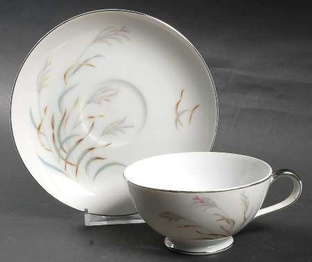Autumn Breeze Footed Cup & Saucer Set