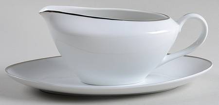 Classic Gravy Boat & Underplate
