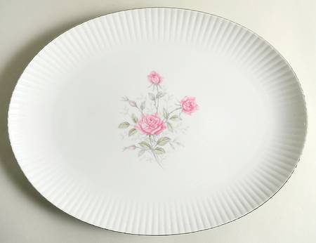Lyric Rose 14" Oval Serving Platter