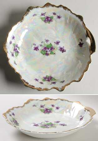 Sweet Violets Leaf Shaped Dish