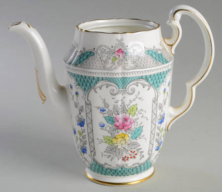 Lowestoft Coffee Pot No Lid
