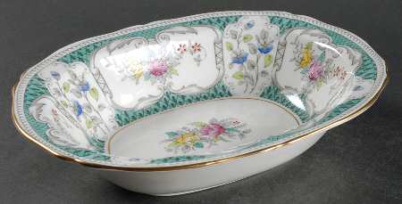 Lowestoft 10" Oval Vegetable Bowl