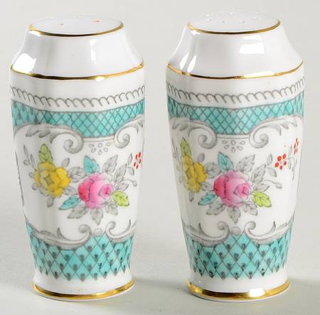 Lowestoft Salt & Pepper Set