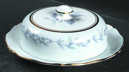 Morning Mist (Scalloped) Round Covered Butter