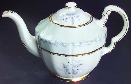 Morning Mist (Scalloped) Teapot & Lid