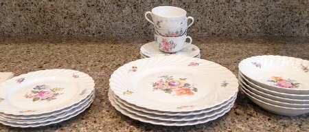 1012 Dinner Plate