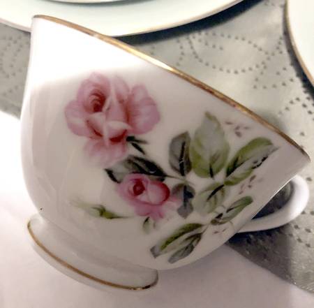 1268 Footed Cup