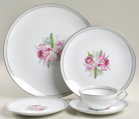 Orchid 5 Piece Place Setting