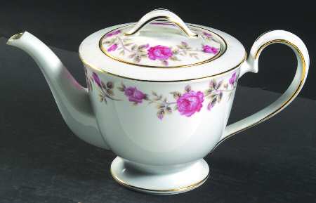 N1419 Teapot & Lid