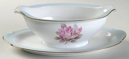 N1429 Gravy Boat with Attached Underplate