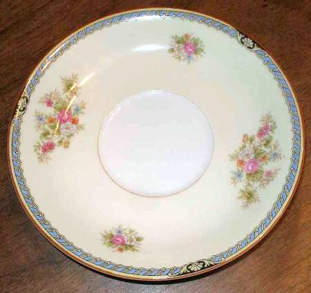 N1428 Saucer