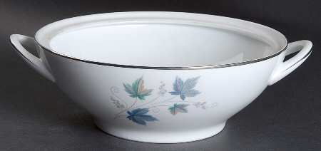 Vintage Round Vegetable No Lid