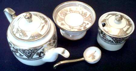 46754 Teapot & Lid