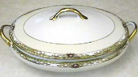 N914 Oval Covered Vegetable