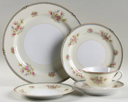 N928 5 Piece Place Setting