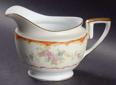 N949 Creamer