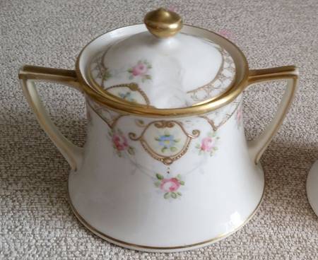 N985 Sugar Bowl & Lid