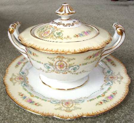 N1000 Sugar Bowl & Lid