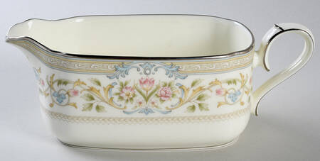 Donovan Gravy Boat