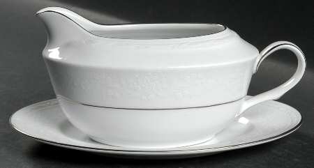 Whitecliff Platinum Gravy Boat & Underplate (Relish/Butter) by Noritake