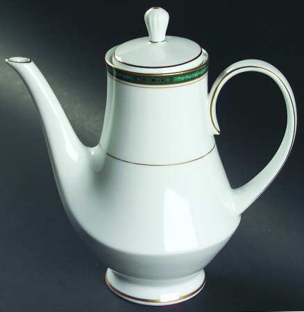 Greens Court Coffee Pot & Lid