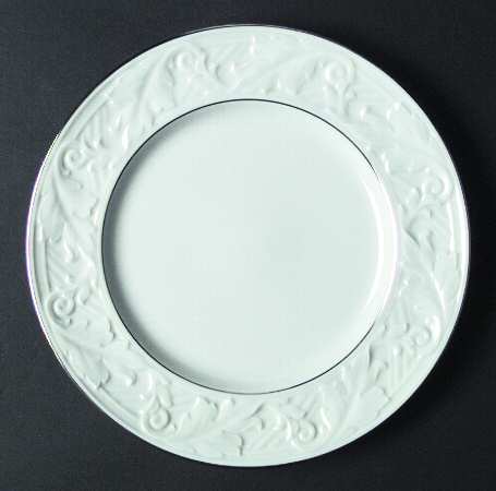 Platinum Scapes Accent Luncheon Plate