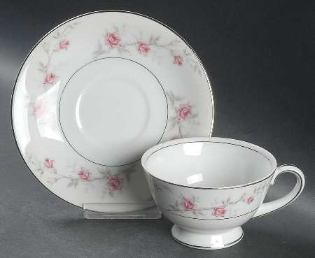 Debonaire Footed Cup & Saucer Set
