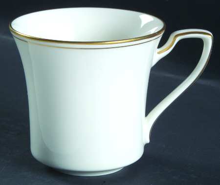 Golden Traditions Flat Cup