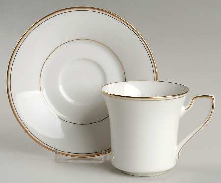 Golden Traditions Flat Cup & Saucer Set