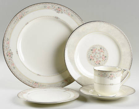 Newcastle 5 Piece Place Setting