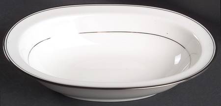 Platinum Traditions 10" Oval Vegetable Bowl