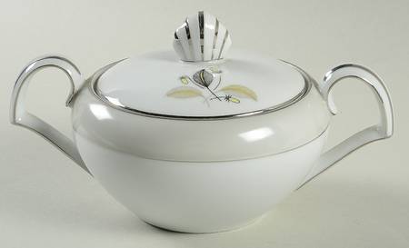 Linda Sugar Bowl & Lid