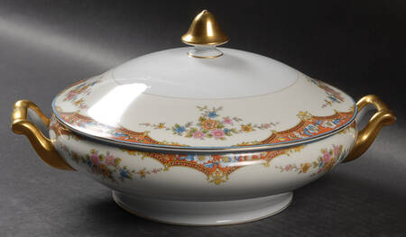 N1047 Round Covered Vegetable