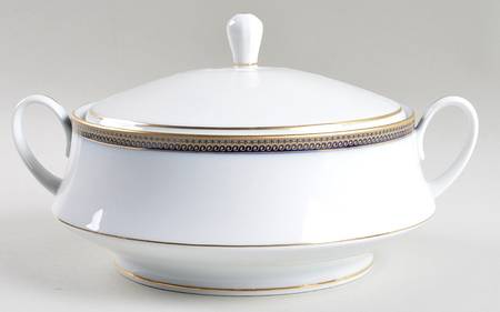 P561 Round Covered Vegetable