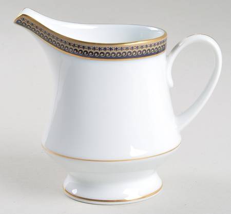 P561 Creamer