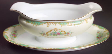 N1087 Gravy Boat with Attached Underplate