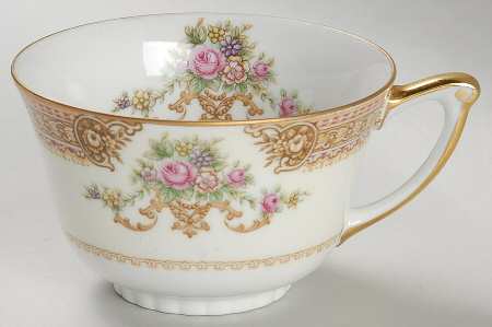 Catalina Footed Cup