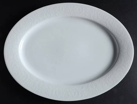 White Lace Platinum 14" Oval Serving Platter