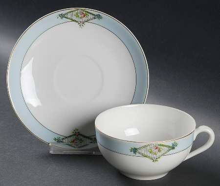 N1113 Flat Cup & Saucer Set