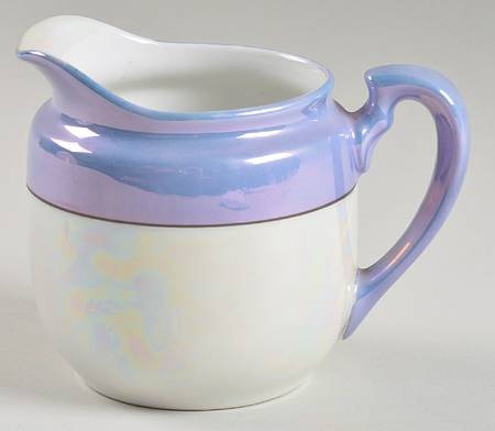 N1127 Creamer